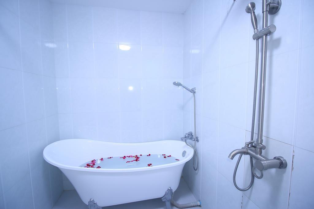 Hotel United Mandalay Extérieur photo